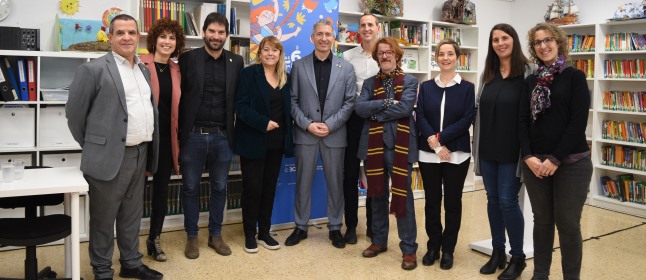 The Government's campaign to encourage reading is presented in Sant Feliu 